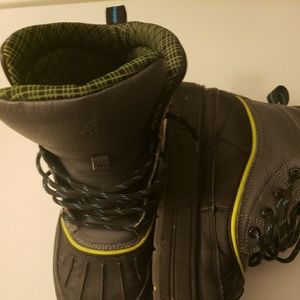 Nike acg boots